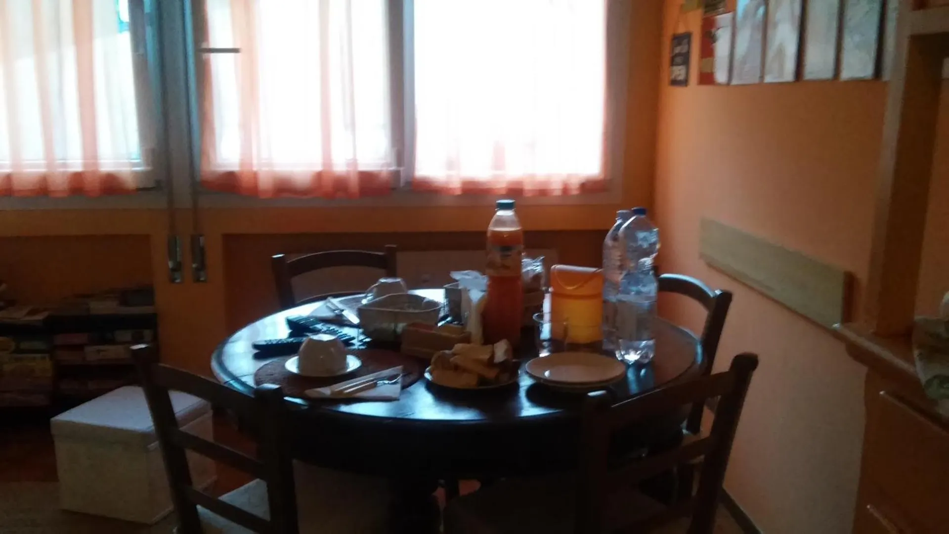 Bed & Breakfast Orange House Bed and Breakfast Varenna